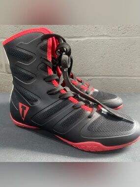 TITLE Black and Red wrestling High-Top Shoes